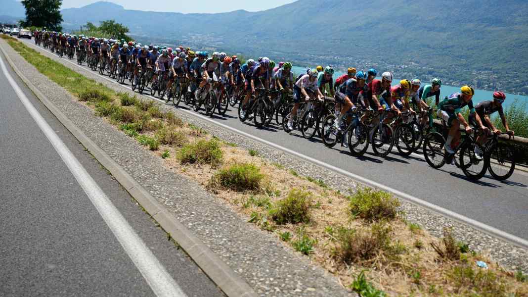 Tour de France - Rad-Weltverband verteidigt nächtliche Dopingkontrollen