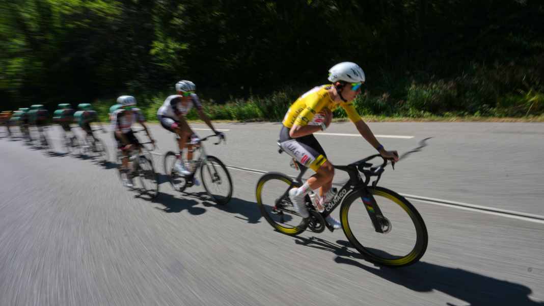 Team struggling: Pogacar aims to ‘get through’ Alpe d’Huez
