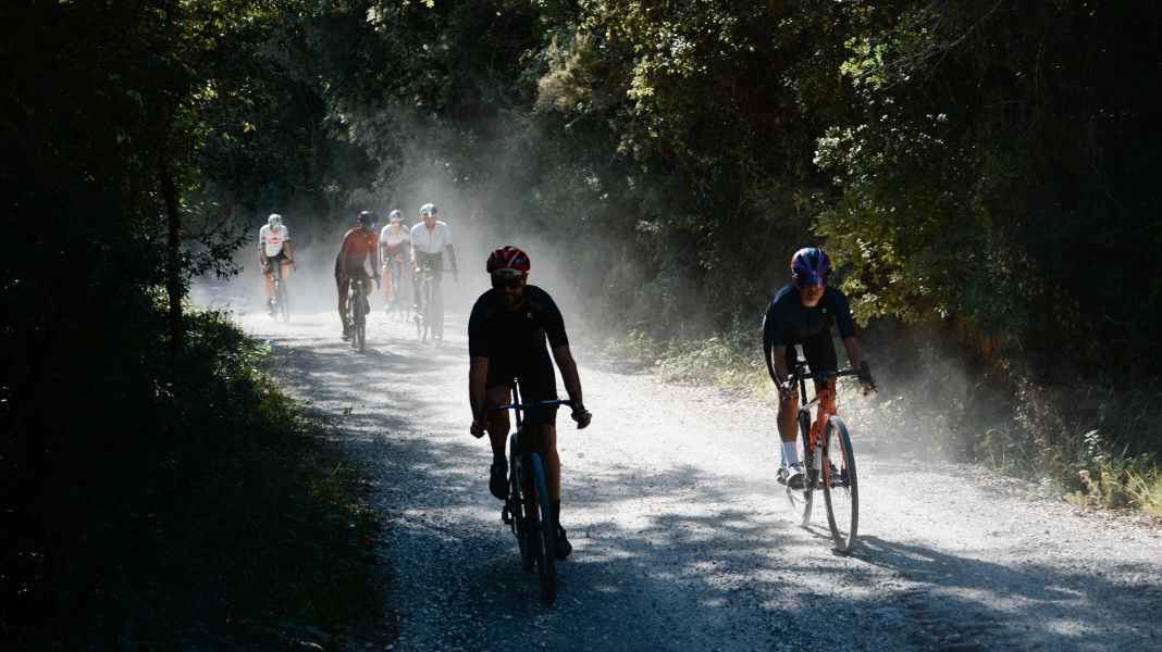 Paolo Bettini combines gravel events: start in Greece