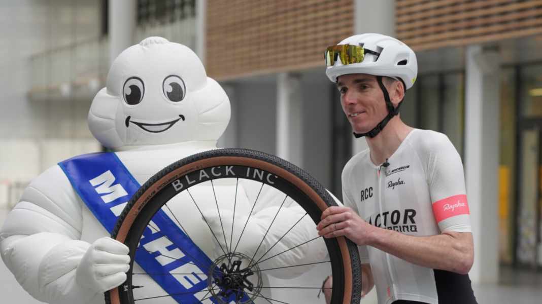 Romain Bardet de retour dans la course : Ambassadeur de la marque Michelin pour le segment Gravel
