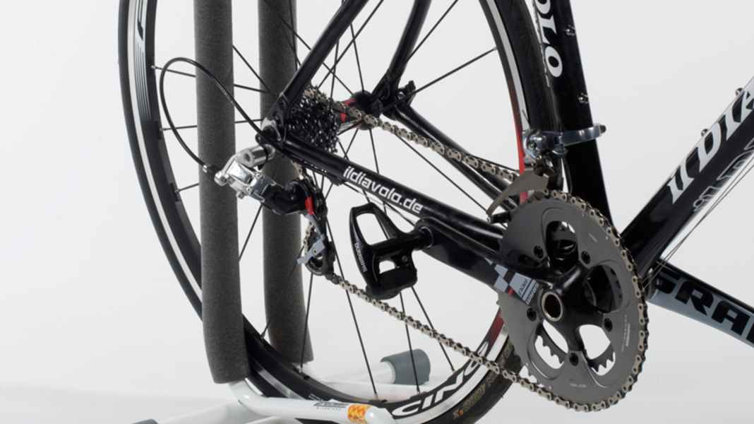 Individual test: Proceed kickstand