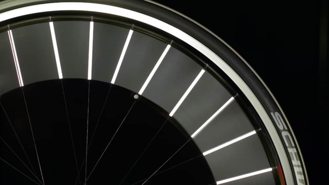 Individual test: spoke reflectors