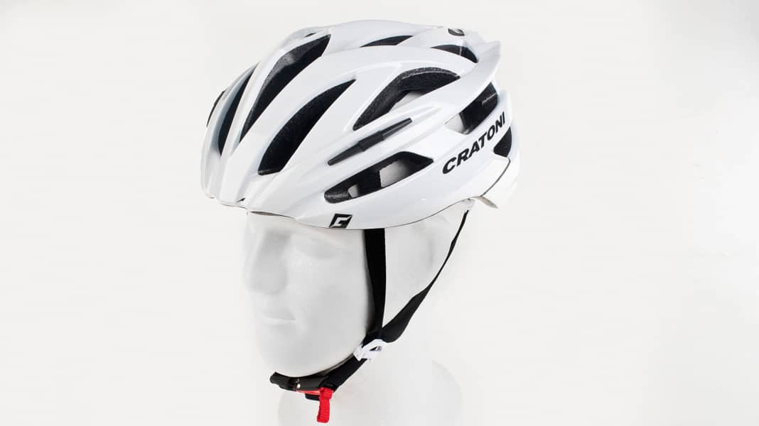 Individual test 2016: Road bike helmet from Cratoni - Convincing head protection: Cratoni Agravic in the test