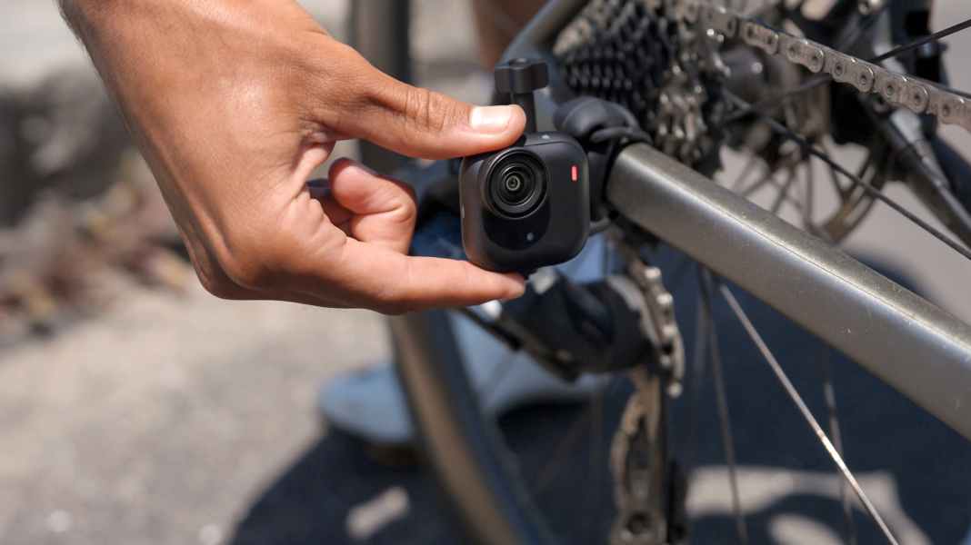 Insta360 GO Ultra : caméra 4K minuscule avec soutien de l'IA