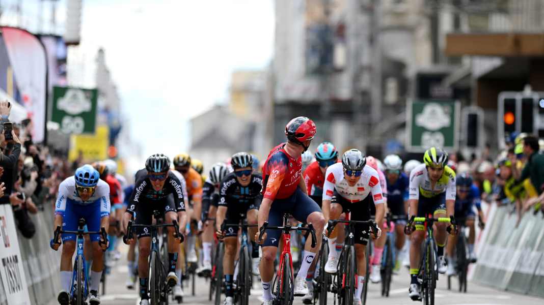 Tour de Romandie: Another lead change: Hayter wins and takes yellow