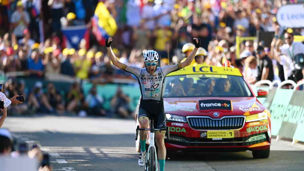 Quotes on the 15th stage: "All the emotions come out"