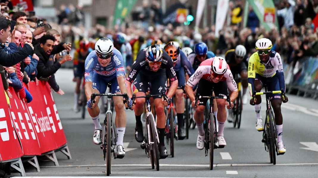 Münsterland Giro 2024: Philipsen outclasses sprint competition