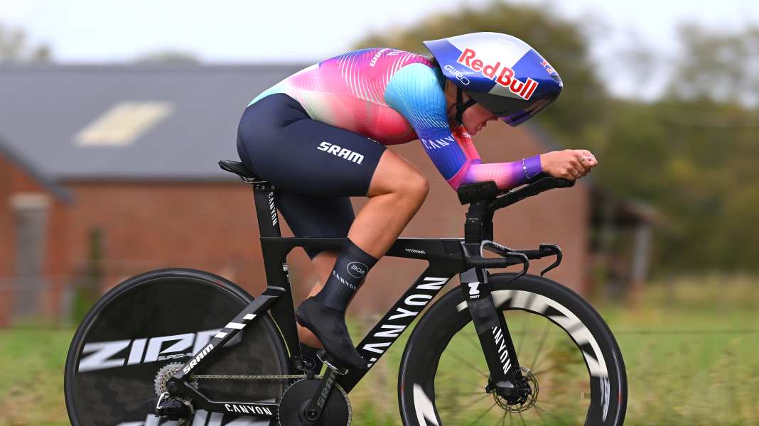 Simac Ladies Tour : Le talent de Canyon Bäckstedt remporte le premier tour