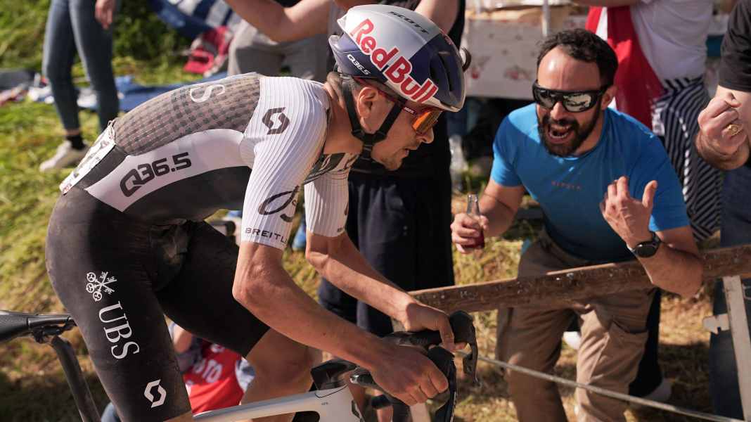Tom Pidcock : 24 heures, deux courses comme méga-entraînement