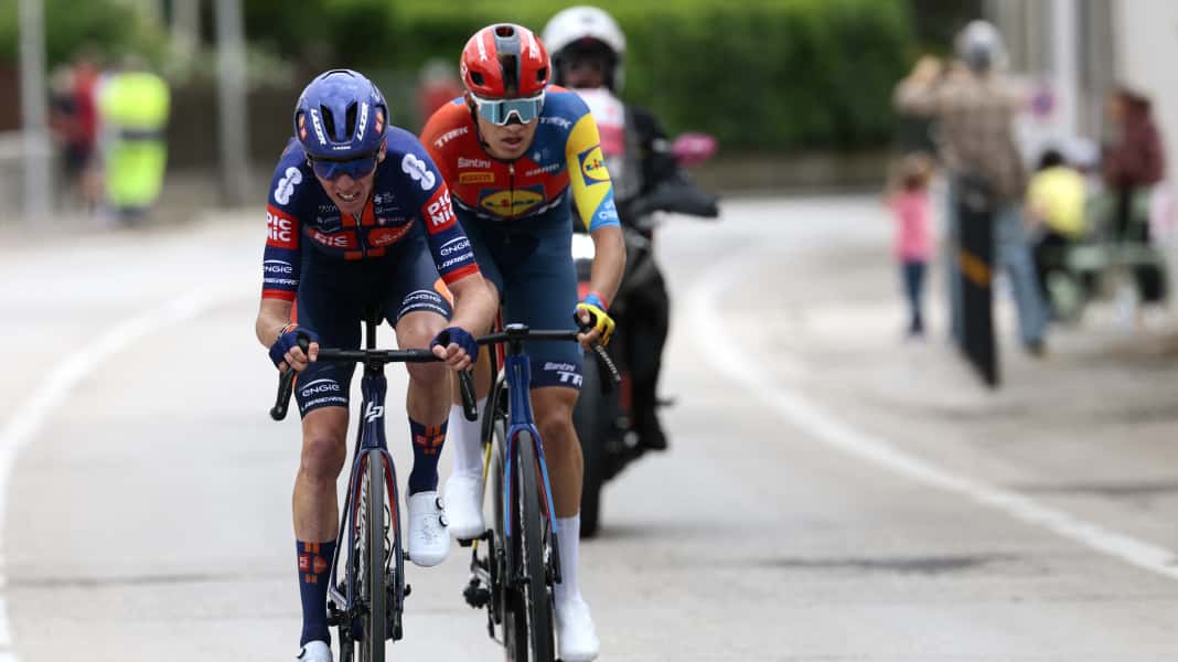 Giro d'Italia: Romain Bardet's last great chase