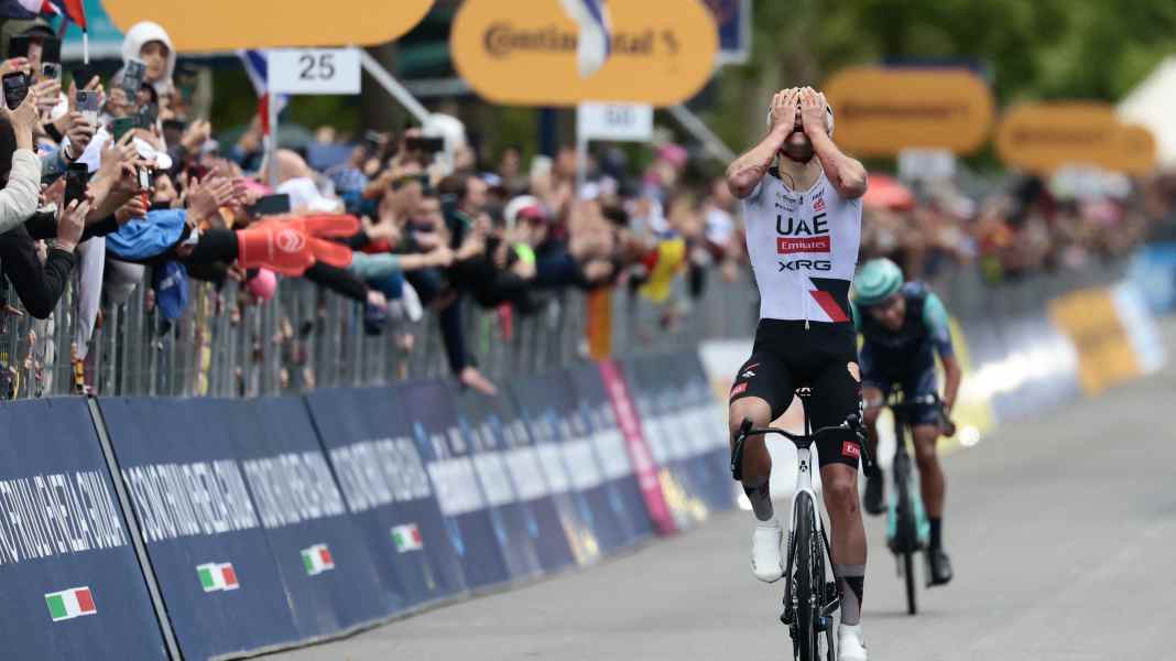 Giro d'Italia - Stage 5: Arrieta and Eulalio crash, but still share the stage win and Rosa