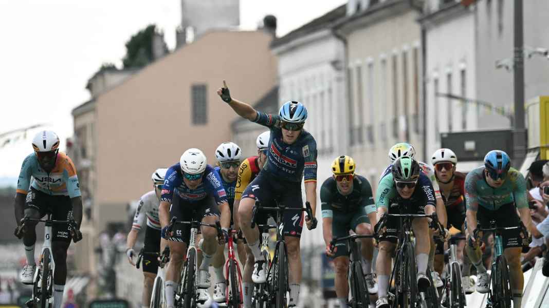 Tour de France - 12. Etappe: Merlier entgeht Massensturz und schlägt zum dritten Mal zu