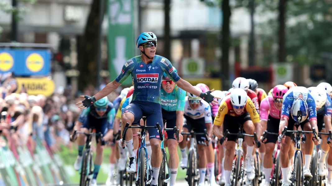 ADAC Cyclassics: Magnier gewinnt Sprint auf der Mönckebergstraße