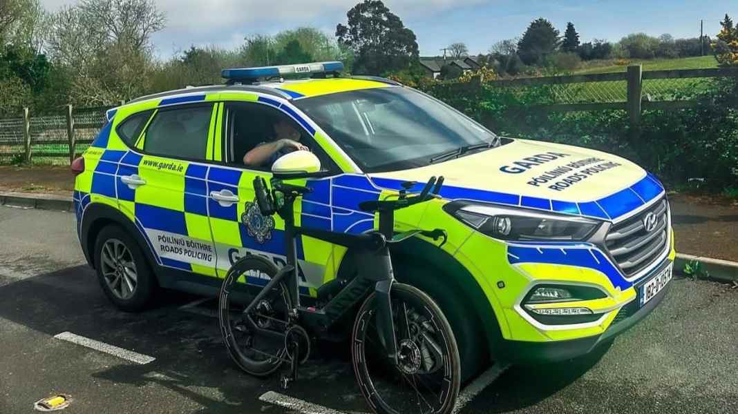 Faster than the police allow: 62 km/h on the TT bike
