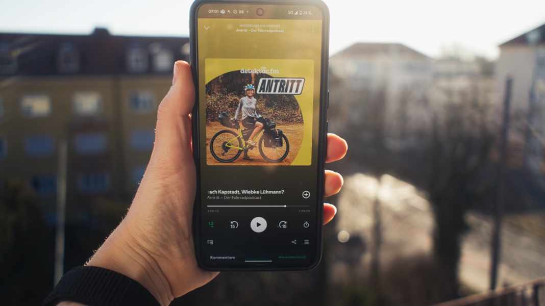 10 years in the saddle: "Antritt" podcast celebrates its birthday