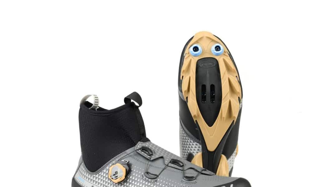 Winter shoes put to the test: seven frost protectors compared by TOUR