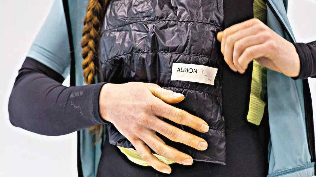 Protection contre le vent : les modèles de Q36.5 et Albion testés par TOUR