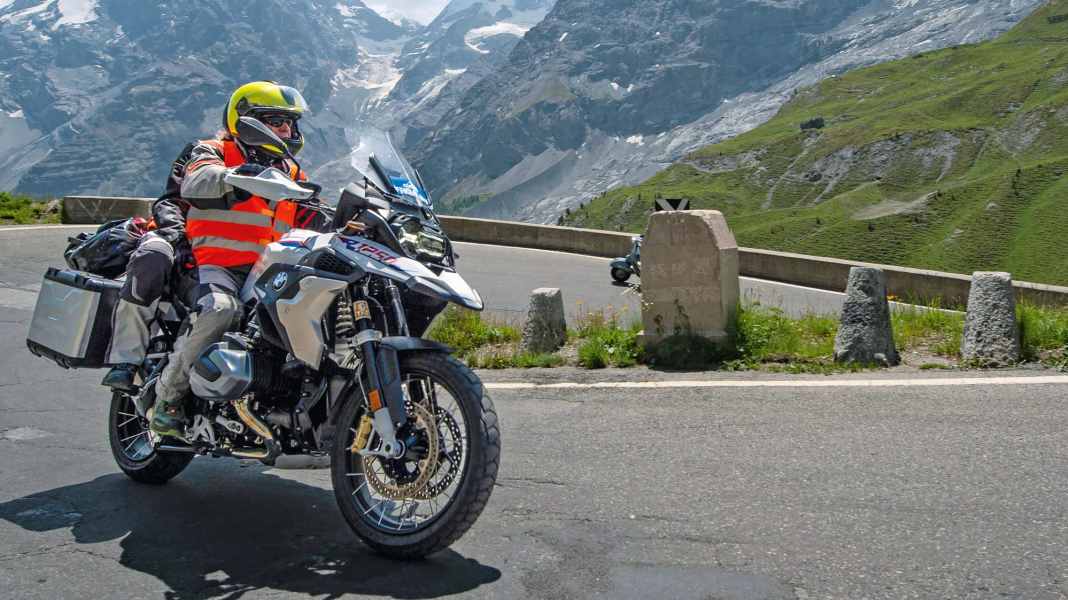 TOUR-Transalp: Sebastian Zimatschek and his rescue team
