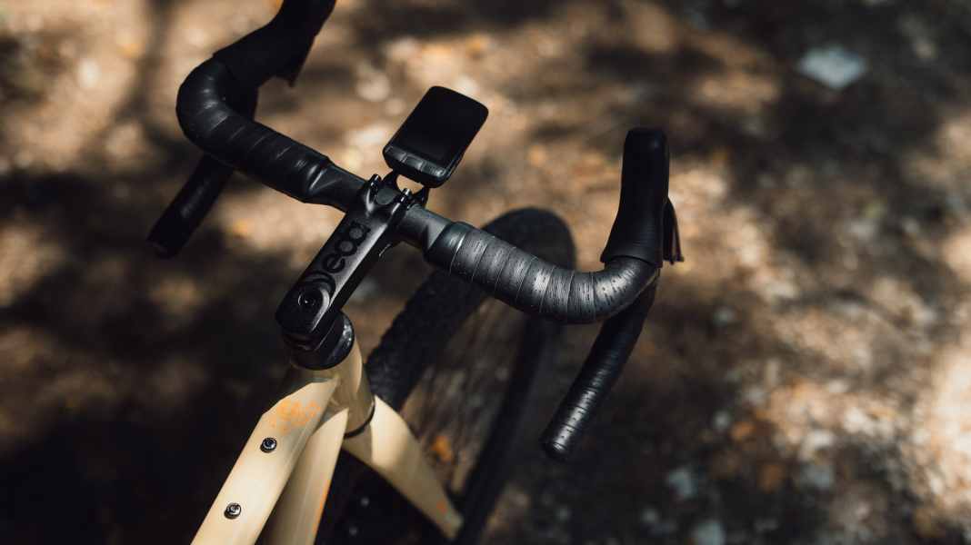 Fizik Terra Solocush Tacky : bande de guidon confortable pour les aventures en gravel