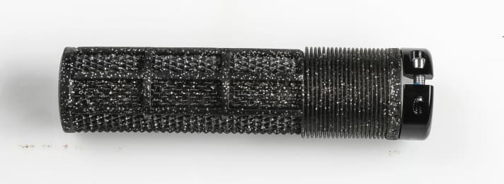 DMR Deathgrip: griffig und komfortabel zugleich