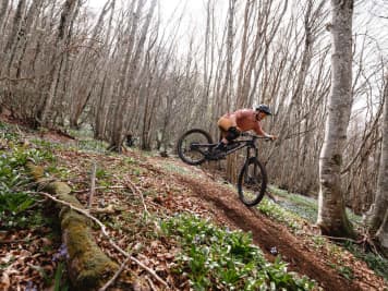 Neu & recycelt – Bike-Klamotten aus Frankreich
