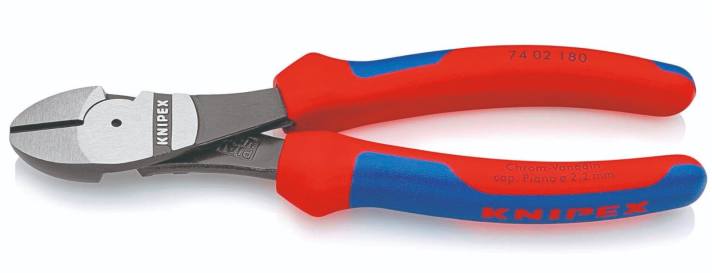 Cuts away everything that is no longer needed: Cable ties, shift or brake cable overlengths, for example: the side cutter.
