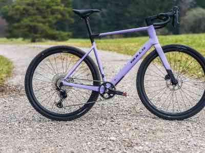 Gewetztes Messer? Race-Gravelbike für 1999 Euro im Test