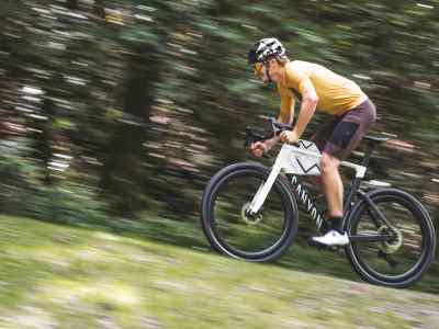 voici à quel point ce nouveau vélo de gravel de course est vraiment rapide