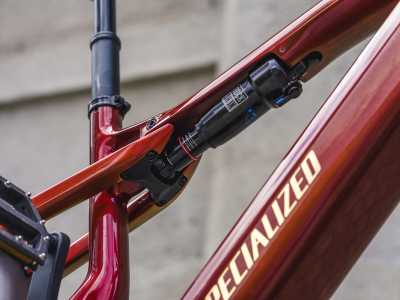 This is Specialized’s top e-bike for touring