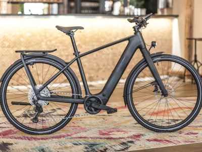 Cube E-Bike – nur 16,9 Kilogramm!