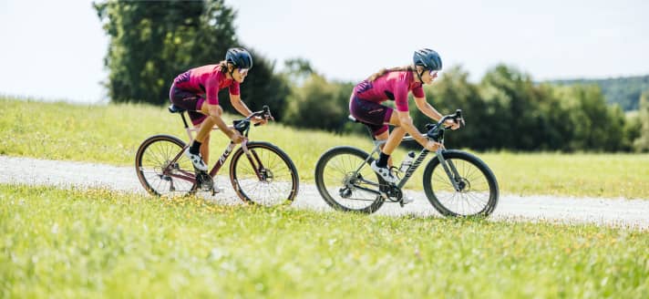 Gravel: Shimano GRX vs. SRAM Apex