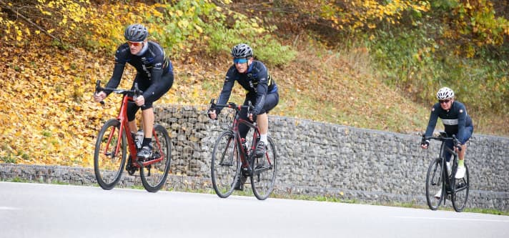 Limitiert: Über 25 km/h auf ebener Strecke wird’s mühsam – besonders, wenn starke Mitradler die Pace vorgeben.