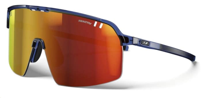 Julbo Intensity Reactive offers a vast field of vision