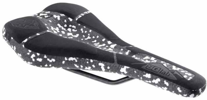 SQLab 60 X Infinergy: Wer entspannt sitzt, wird auch den unteren Rücken weniger verkrampfen.