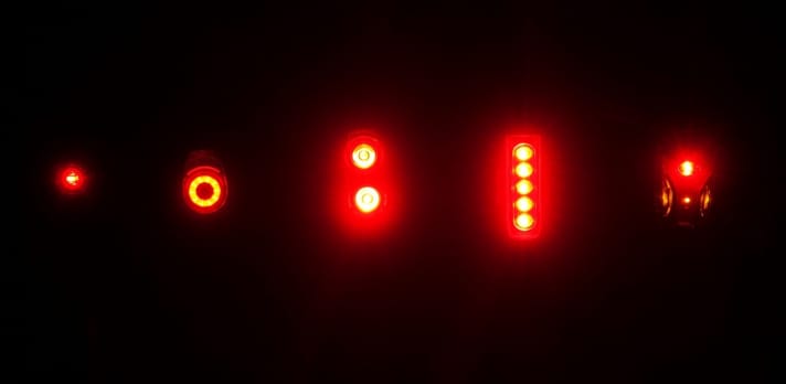   The luminosity of the five rear lights at a glance: The light manufacturers from left to right: M-Wave, Moon, Smart, Lezyne and Light & Motion.