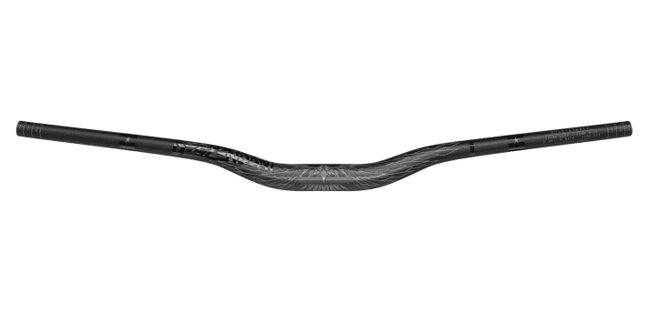   Ganze 808 mm ist der Colab-Lenker von Kyle Strait Lenker breit. Gewicht und Preis: 320 g, 87 Euro.