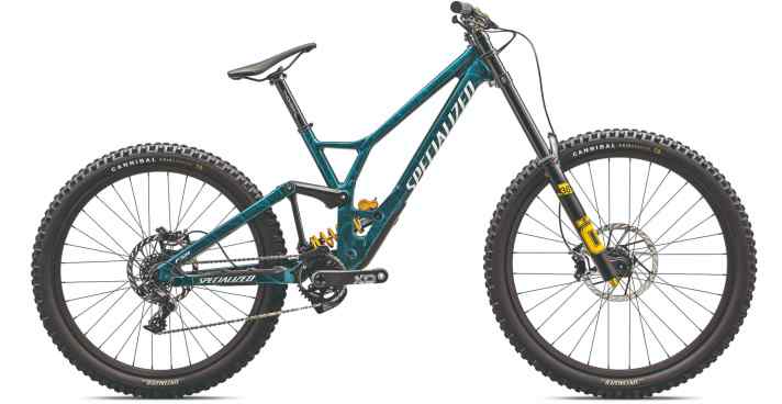 Suspension travel: 200/200 mm, 17.6 kg, Mullet.