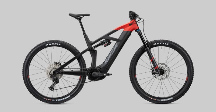   The entry-level model, Render 8.0, comes with Fox suspension and a Bosch motor with a 625 watt-hour battery for 4499 euros.