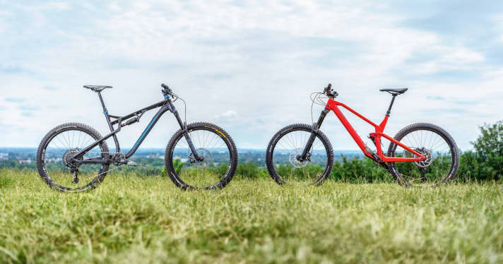    Category: Enduro. Suspension travel: 160-180 millimetres. Good models: from 2500 euros. Range of use: Tours in demanding terrain; occasional bike park use; enduro competitions. In the test duel: Transalp Signature ED III X12 2.0 (left) and Conway WME 227.