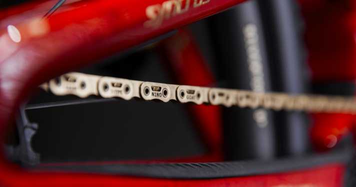 Selbst auf der Sram-Kette wurde Nino verewigt.