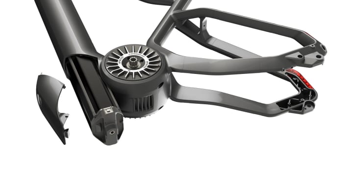   630 watt hours from 56 cells: The very large Haibike battery developed with BMZ can be locked using a lock developed with Abus. The skid plate designed by Haibike is located under the TQ motor and is intended to protect the motor from impacts, dirt or stone chips.