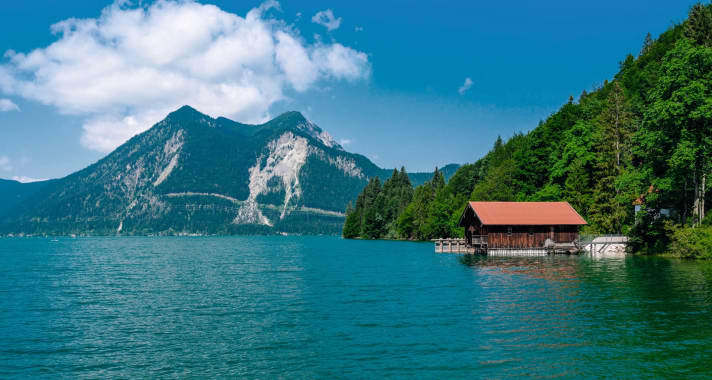 Bayerische Karibik: der Walchensee zu Füßen des Herzogstands