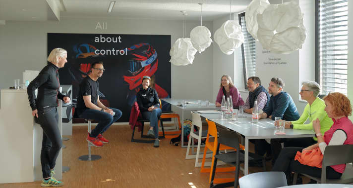Welcome to Koblenz! Ergon Managing Director Ingo Kahnt welcomes the participants of the MYBIKE reader event and explains the bike fitting process.