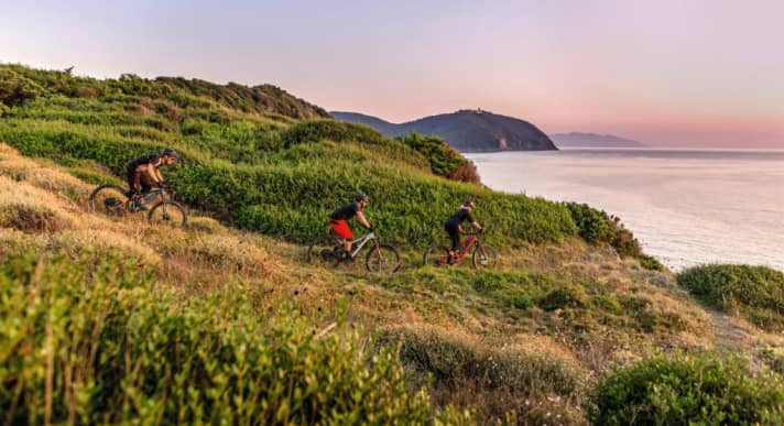   Sun trails: Italy/Piombino