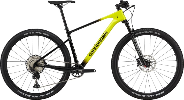   Scalpel HT Carbon 3 with Rockshox SID SL Select+ fork, NoTubes Crest MK4 rims and Shimano SLX/XT mix. Price: 3299 euros.