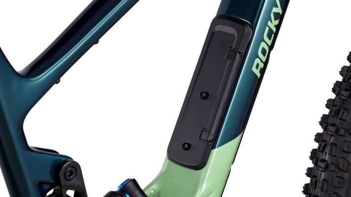 Rocky Mountain has designed the storage compartment in the down tube of the Altitude Carbon to be particularly large and robust.