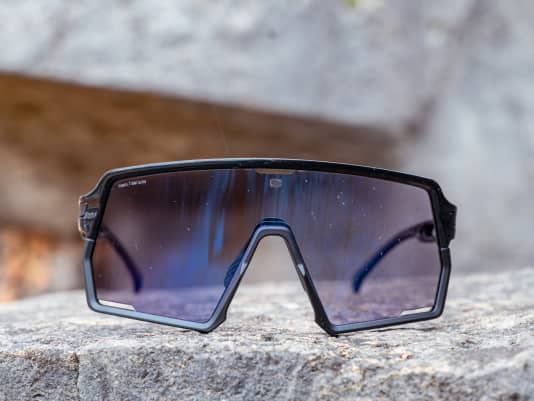 Umweltfreundliche Sonnenbrille für Mountainbiker im Test