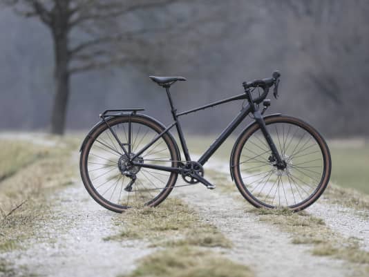 Winter-Rennrad und Gravel-Commuter in einem