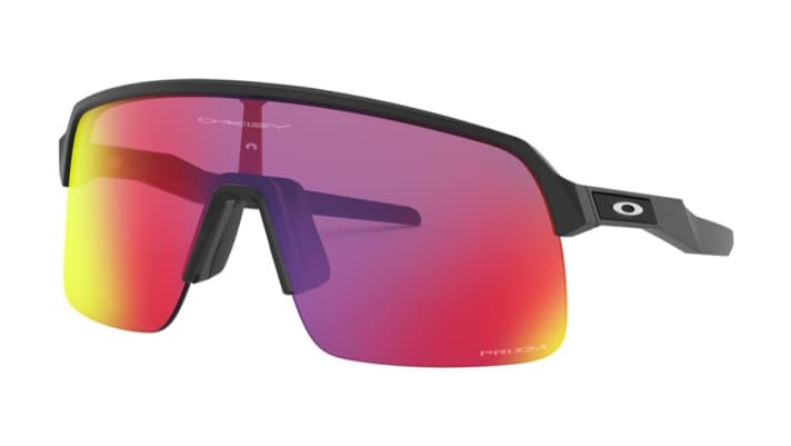 Glasses: Oakley Sutro Lite