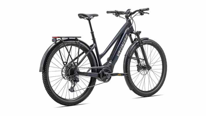 Das Specialized Turbo Tero 5.0 EQ ist auch mit tiefem Durchstieg erhältlich.